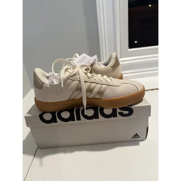NWB Adidas VL Court 3.0 Womens Sneaker Cream Gold Low Top Size US 6.5 $75 [jb] - Picture 12 of 16
